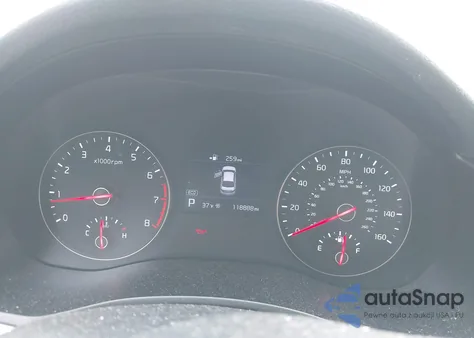 2017 Kia Cadenza Premium из США, поврежденный, VIN KNALB4J18H5086997